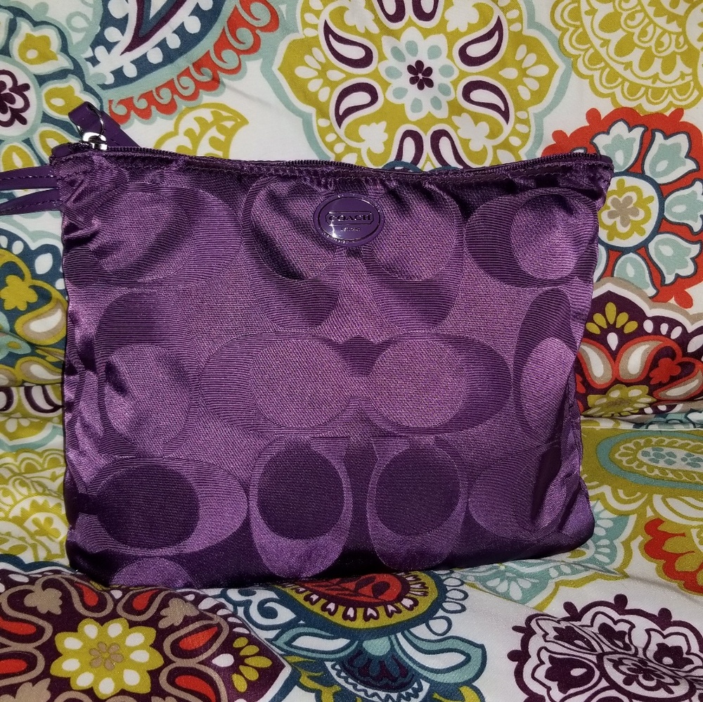 Gorgeous Coach Weekender
